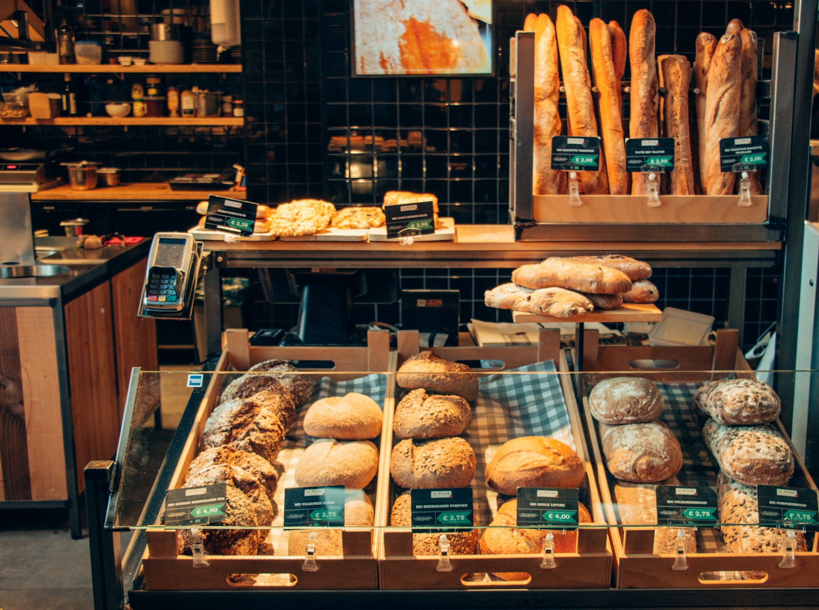 Vitrine pains et baguettes